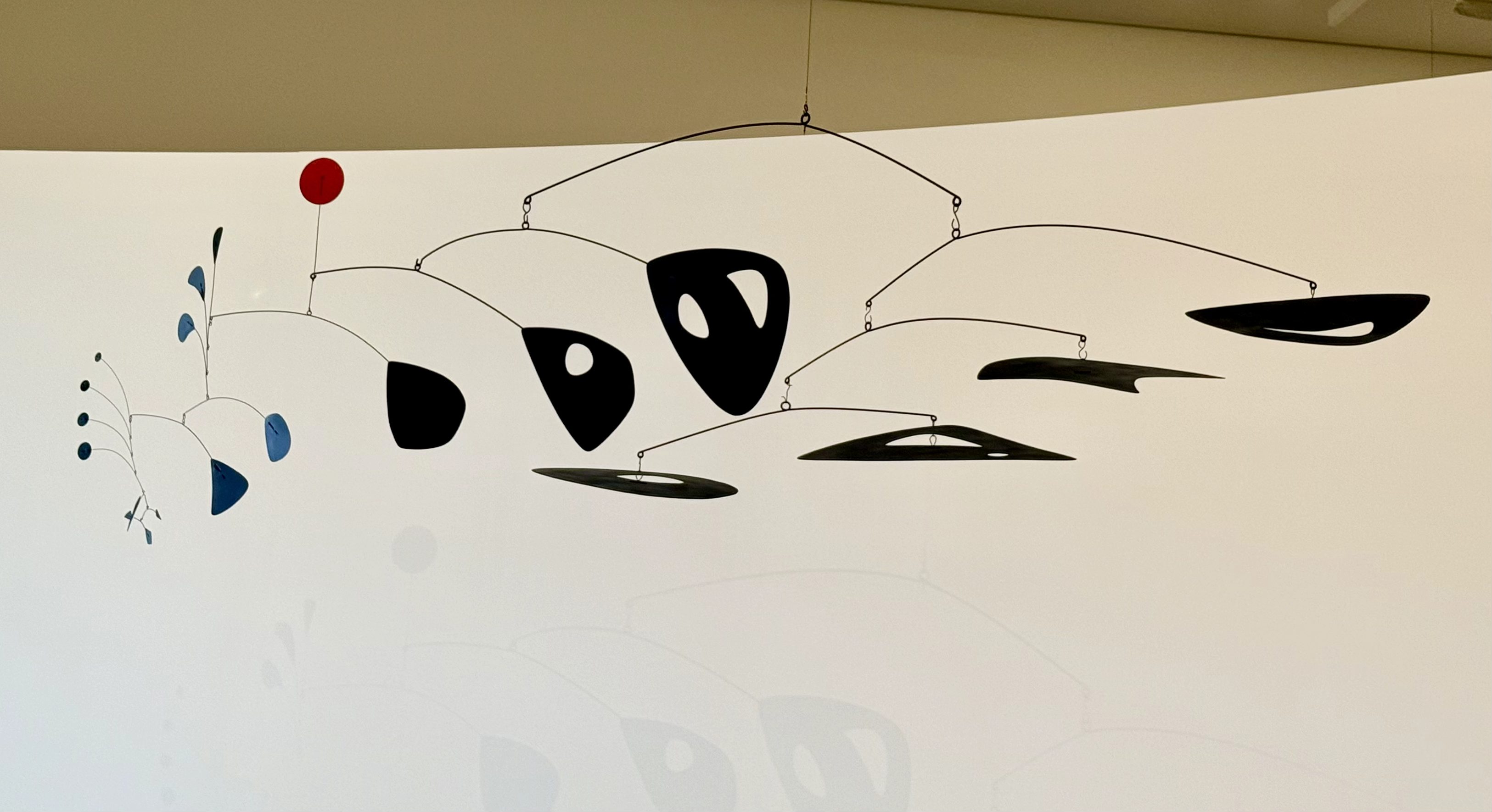 Alexander Calder: Rêver en Équilibre